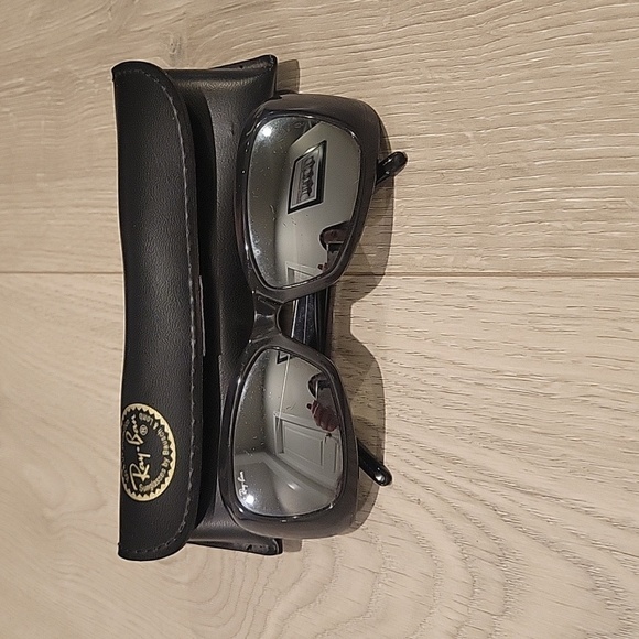 Rayban B&L Sidestreet W2639 black cateye sunglasses silver mirrored lenses